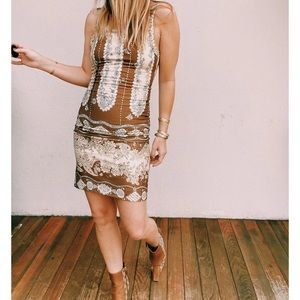 NWT Novella Royale paisley mini dress